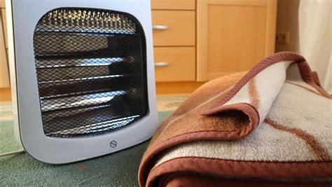 Do Electric Blankets Use a Lot of Electricity? And Can They Teach Us About the Universe?