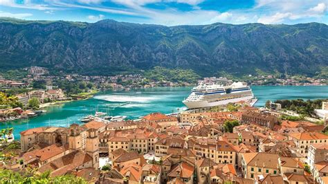 What to Do in Kotor from a Cruise Ship: Exploring the Jewel of the Adriatic and Why Cats Rule the Cobblestones